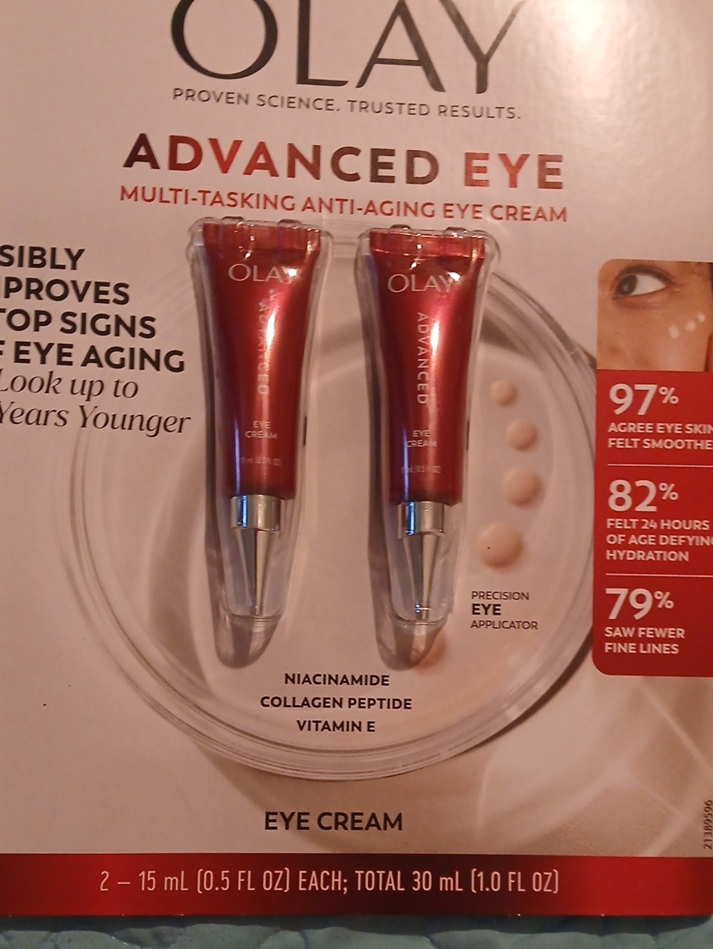 OLAY Advanced Eye Multi-Tasking Anti-Aging Eye Cream - Red